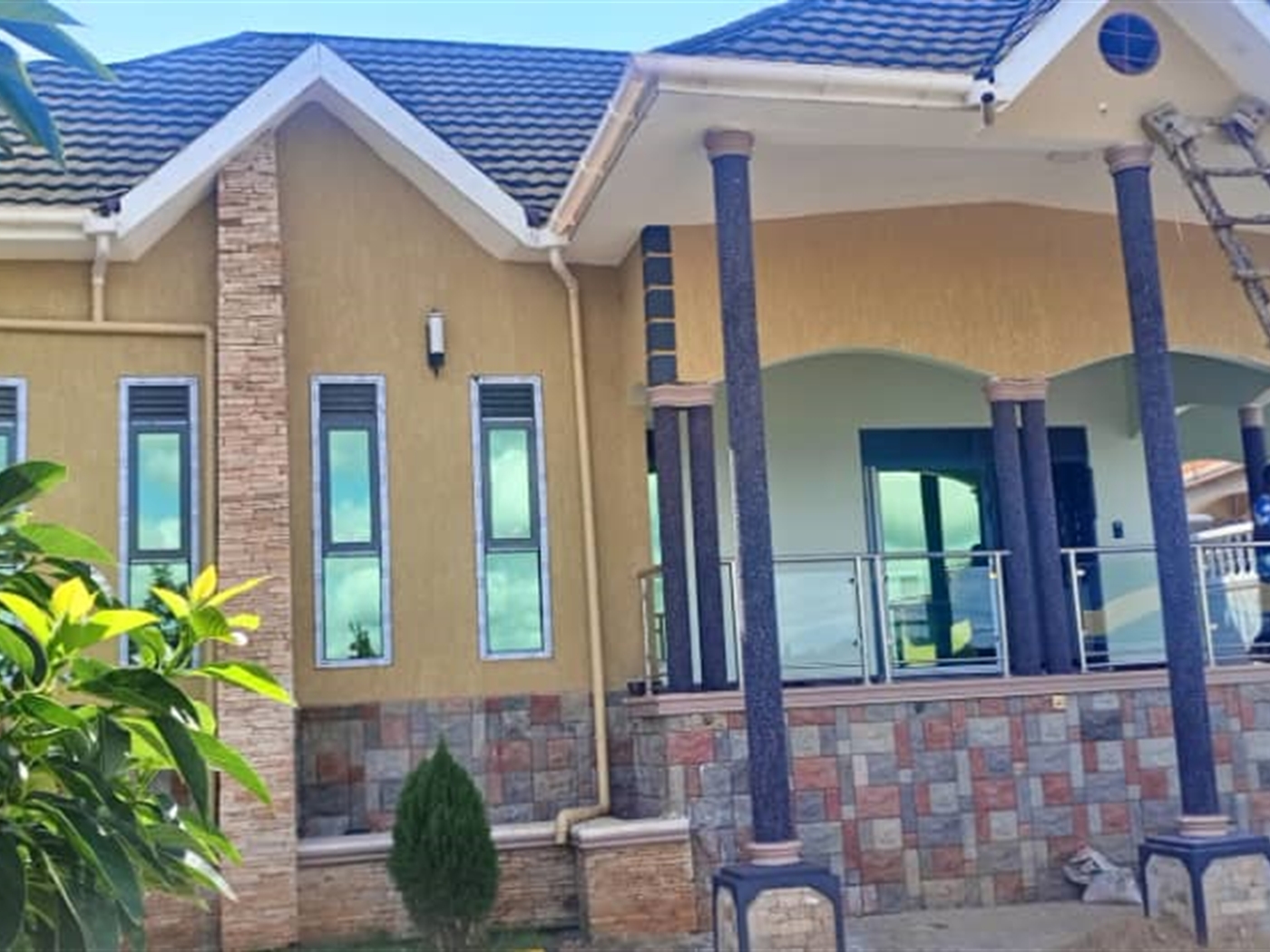 4 bedroom Bungalow for sale in Seguku Wakiso Ugand...