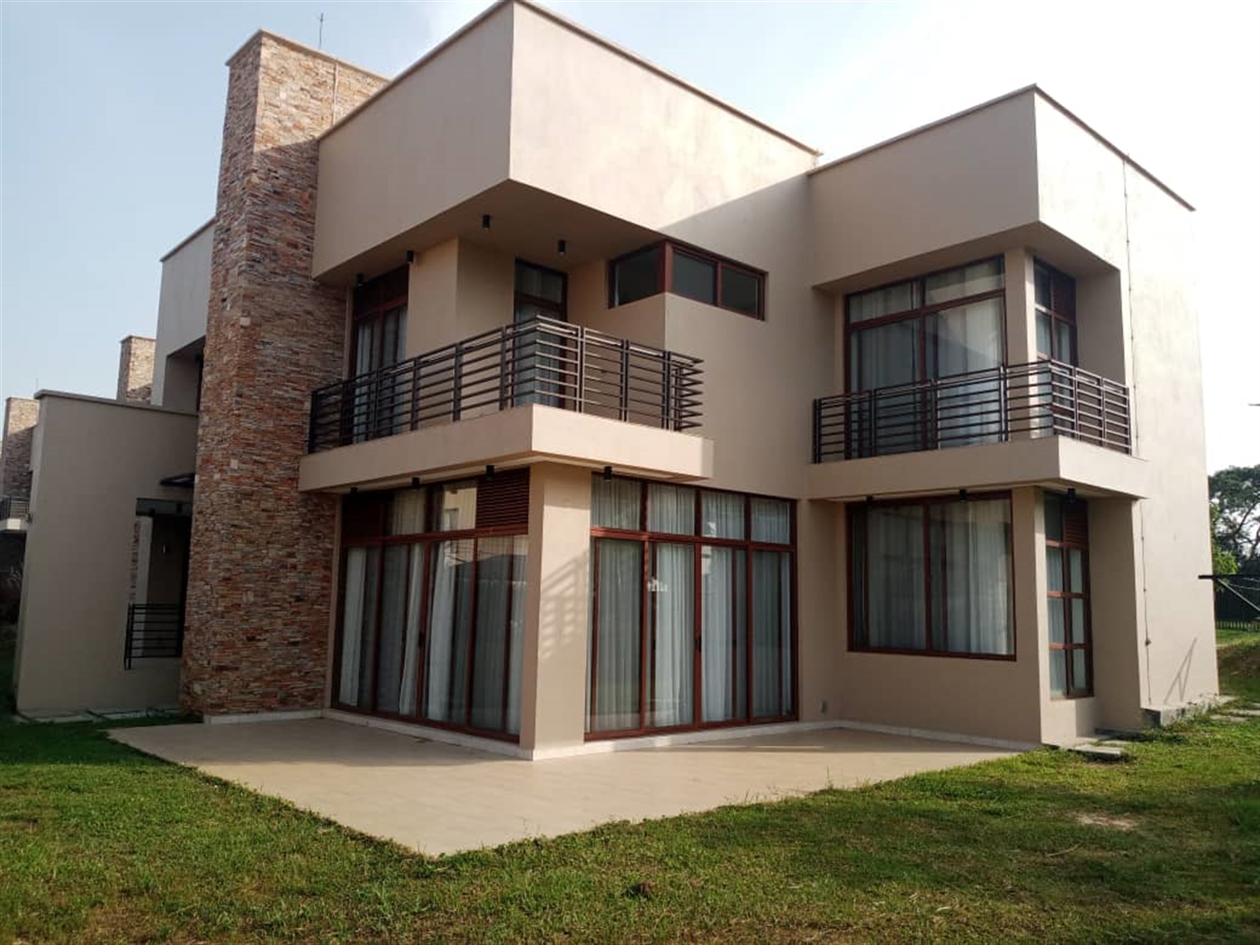 4 bedroom Town House for rent in Garuga Wakiso Uganda