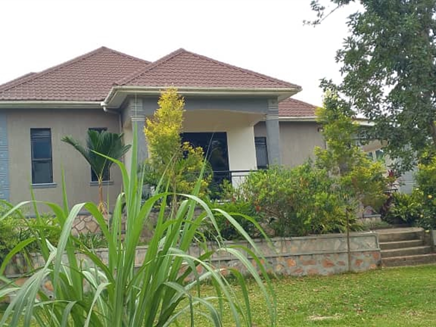 5 bedroom Bungalow for sale in Seeta Mukono Uganda