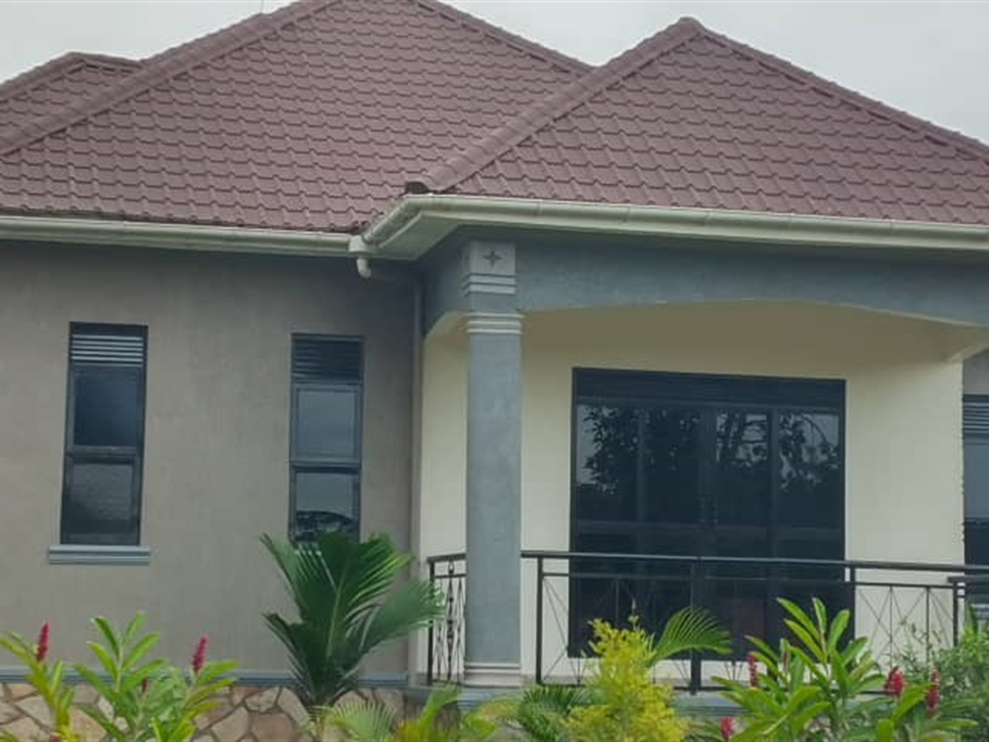 5 bedroom Bungalow for sale in Seeta Mukono Uganda