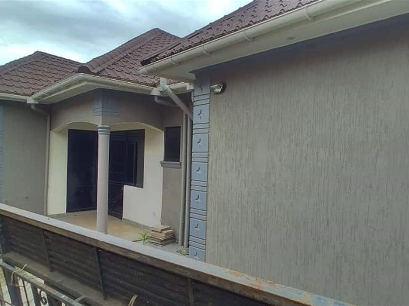 5 bedroom Bungalow for sale in Seeta Mukono Uganda