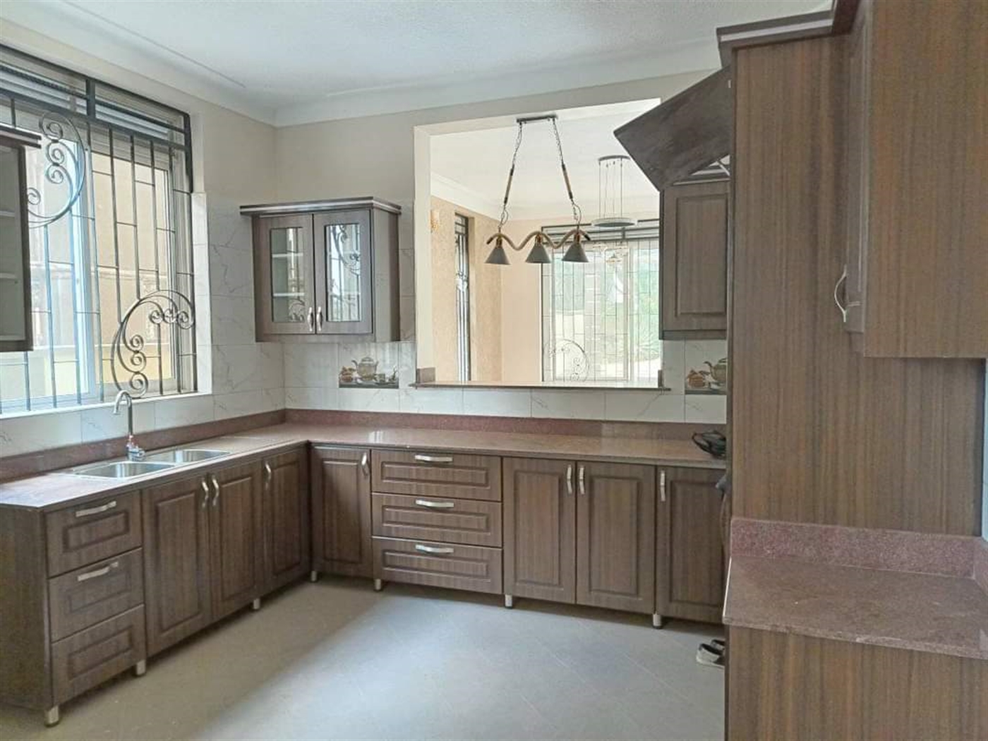 4 bedroom Bungalow for sale in Buyala Mityana Uganda