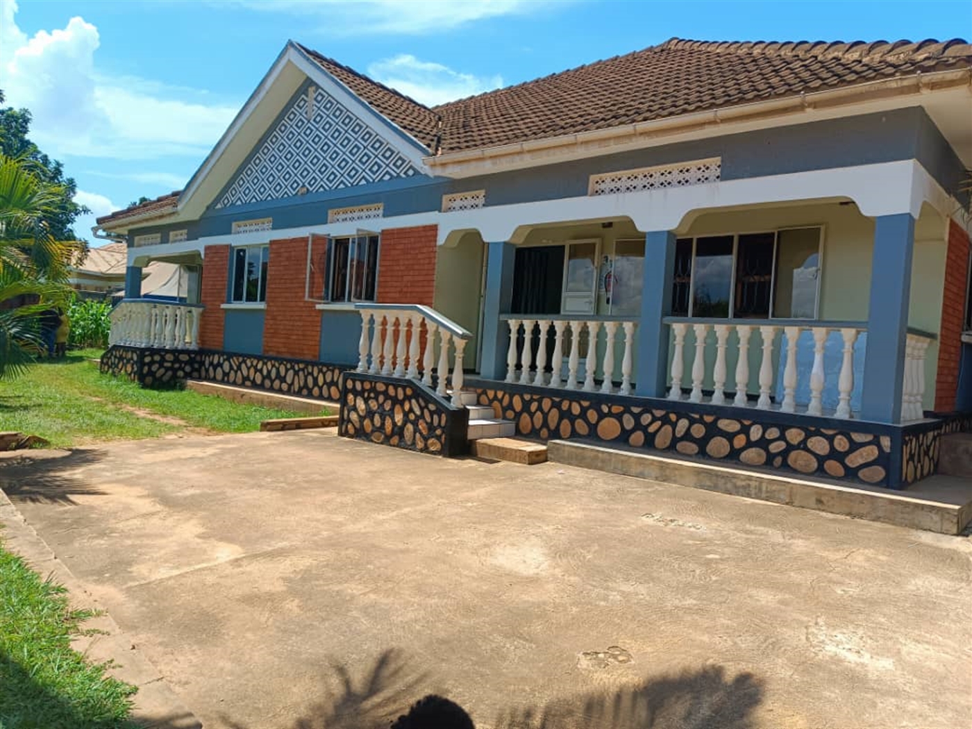 bedroom Bungalow for sale in Ntinda Kampala Uganda