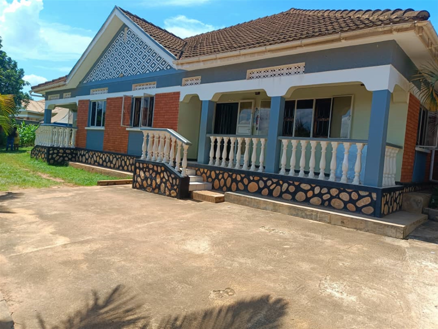 bedroom Bungalow for sale in Ntinda Kampala Uganda