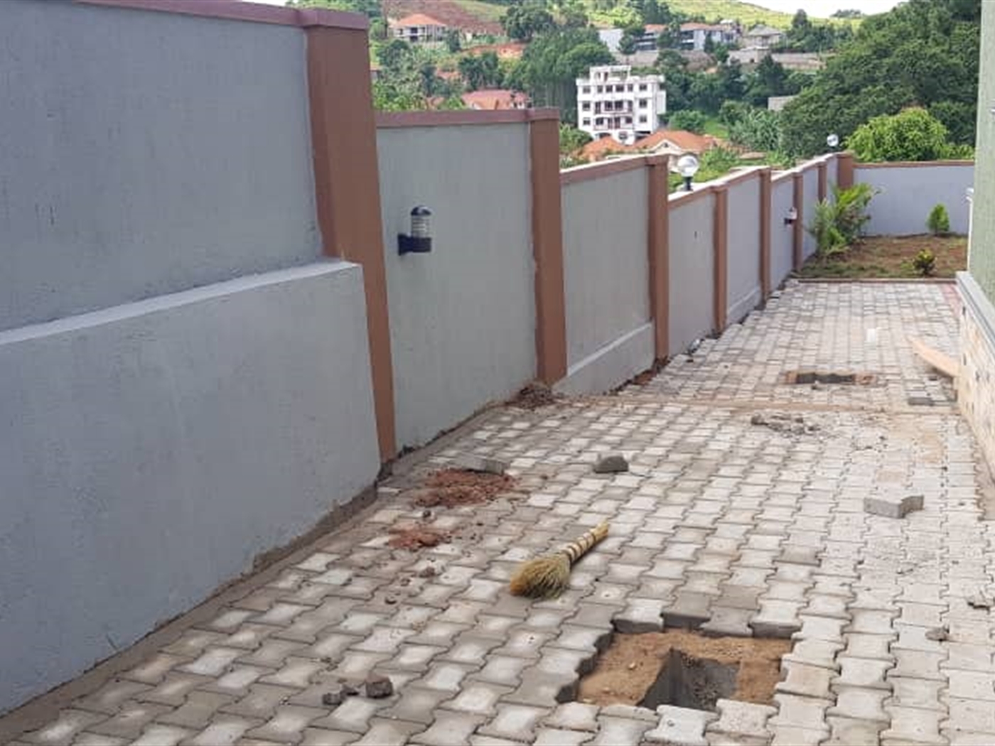 4 bedroom Bungalow for sale in Bwebajja Wakiso Uganda