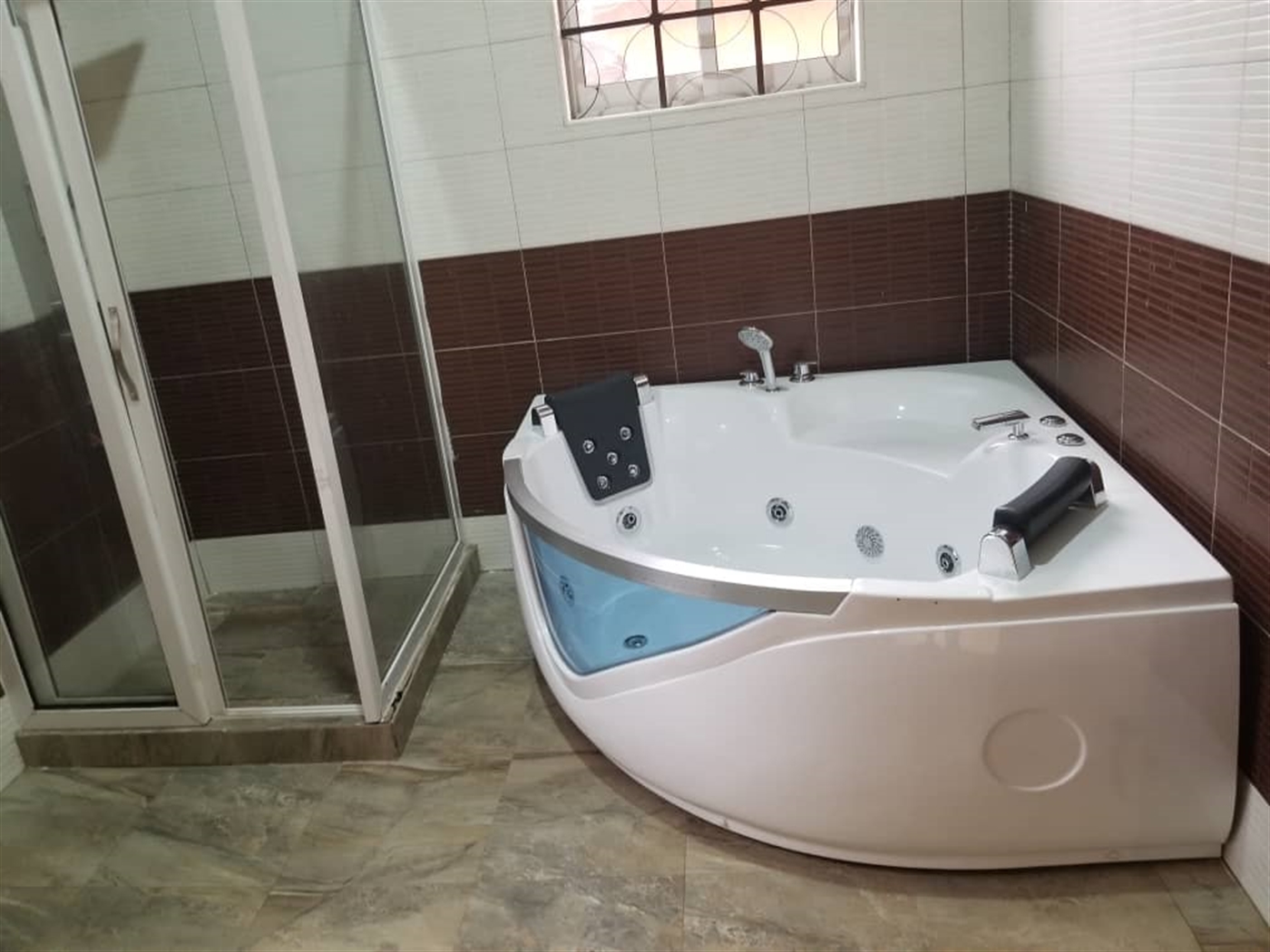 4 bedroom Bungalow for sale in Bwebajja Wakiso Uganda
