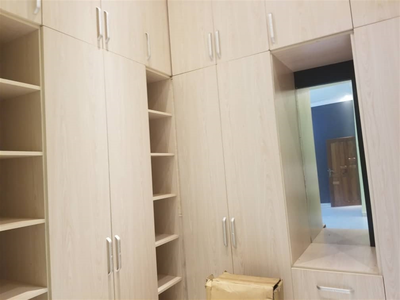 4 bedroom Bungalow for sale in Bwebajja Wakiso Uganda
