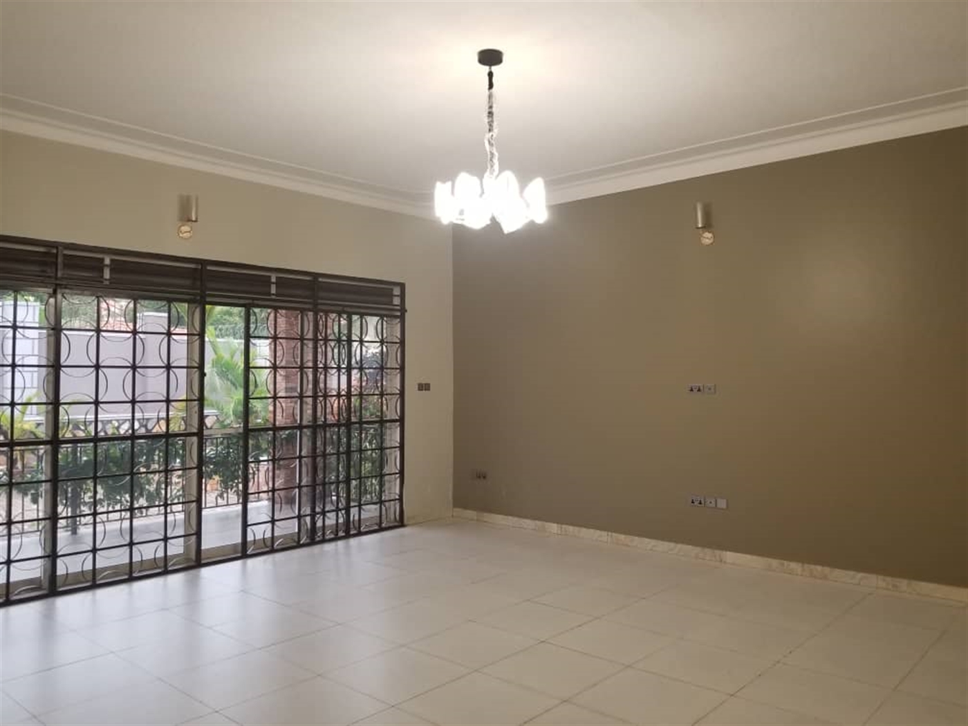 4 bedroom Bungalow for sale in Bwebajja Wakiso Uganda