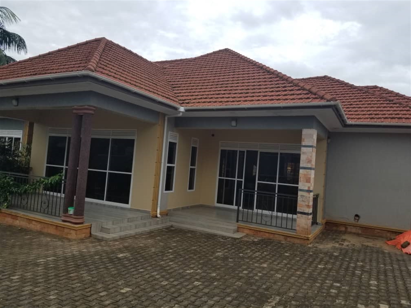 4 bedroom Bungalow for sale in Bwebajja Wakiso Uganda