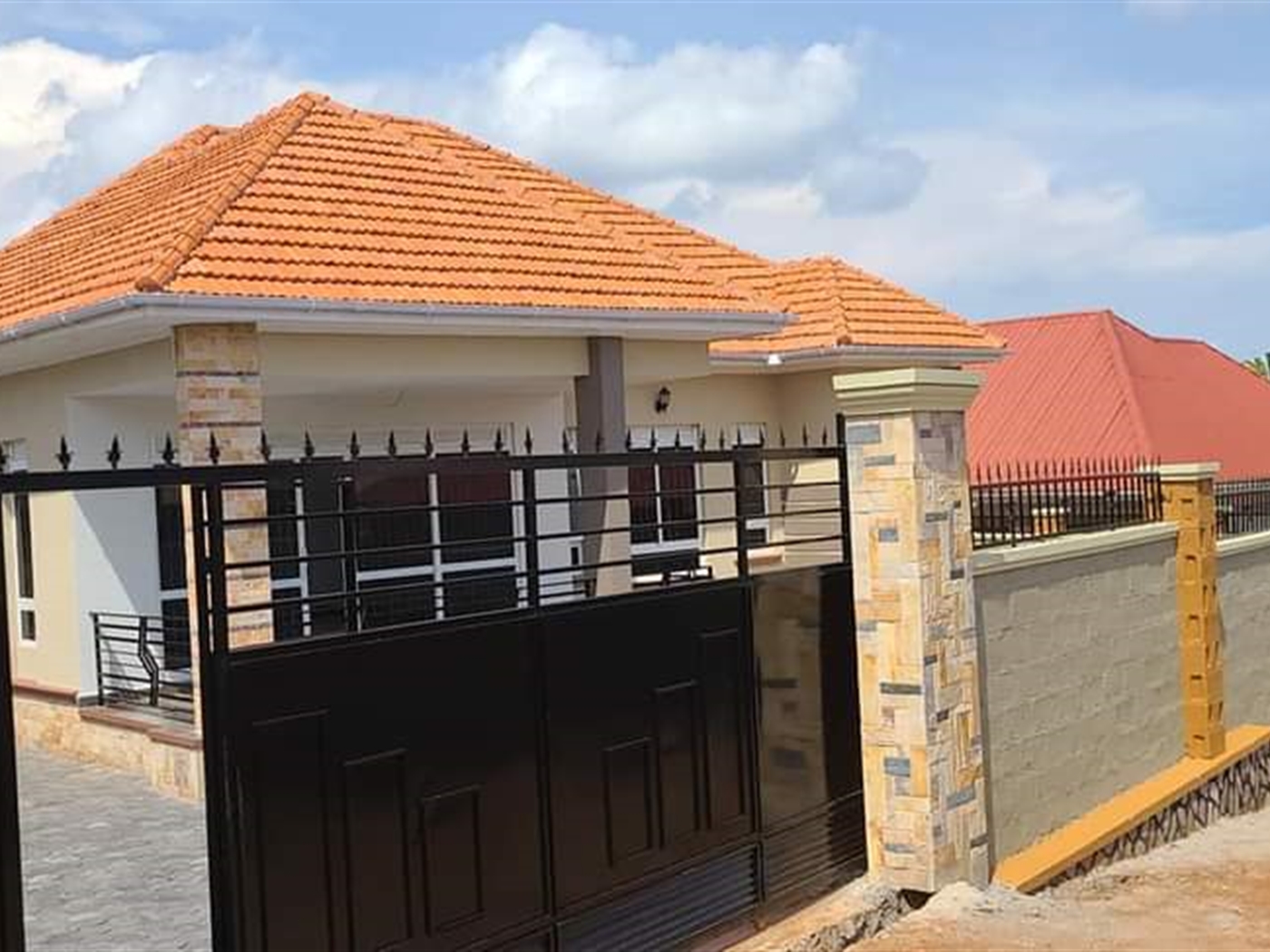 3 bedroom Bungalow for sale in Namulanda Wakiso Uganda