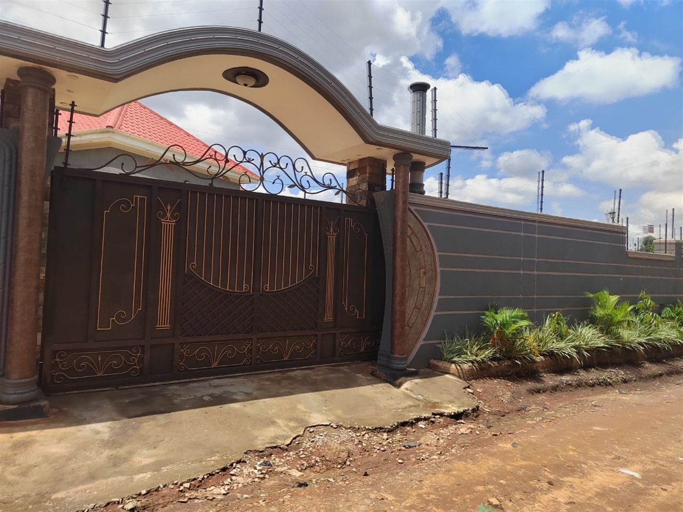 3 bedroom Bungalow for sale in Bweyogerere Wakiso Uganda