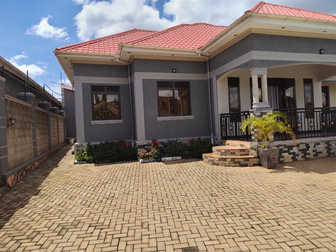 3 bedroom Bungalow for sale in Bweyogerere Wakiso Uganda