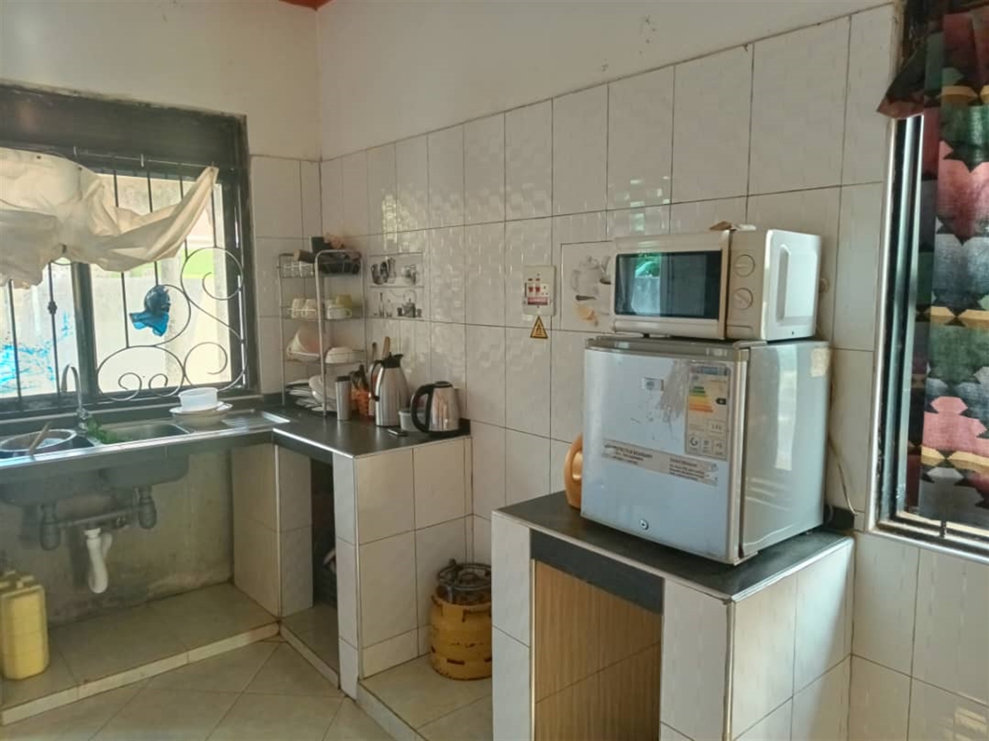 5 bedroom Bungalow for sale in Namilyango Wakiso Uganda