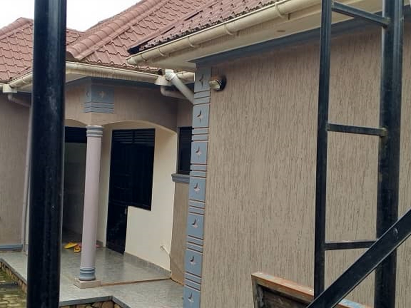 5 bedroom Bungalow for sale in Namilyango Wakiso Uganda