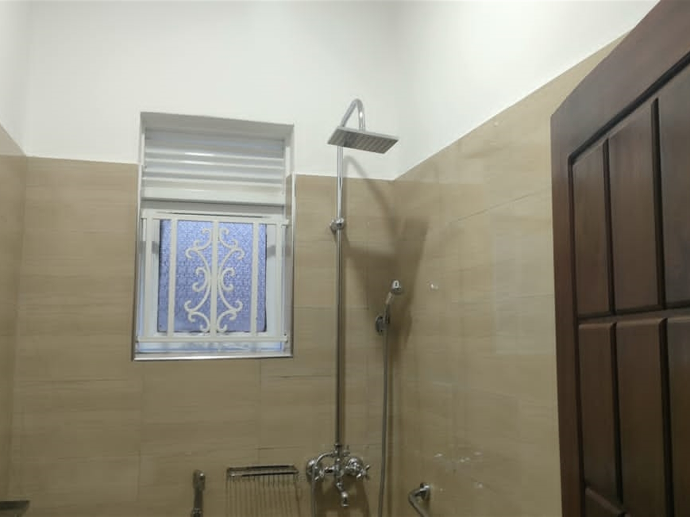 4 bedroom Bungalow for sale in Naluvule Wakiso Uganda