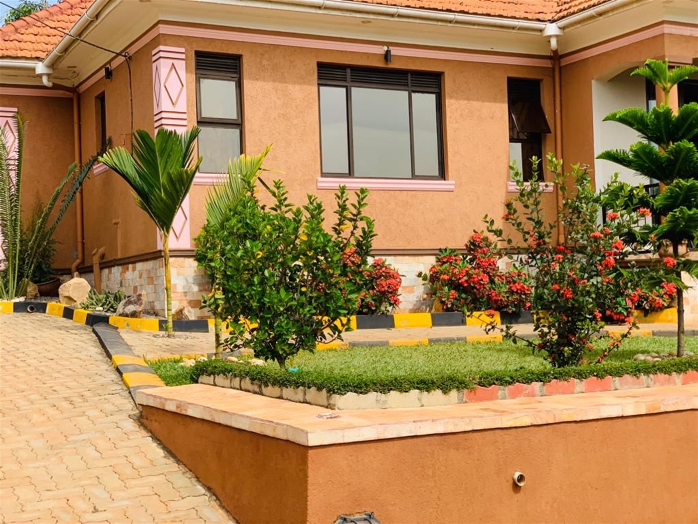 4 bedroom Bungalow for sale in Garuga Wakiso Uganda