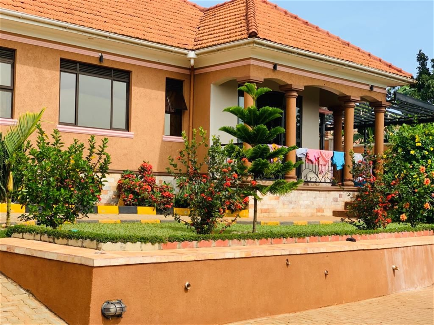 4 bedroom Bungalow for sale in Garuga Wakiso Ugand...