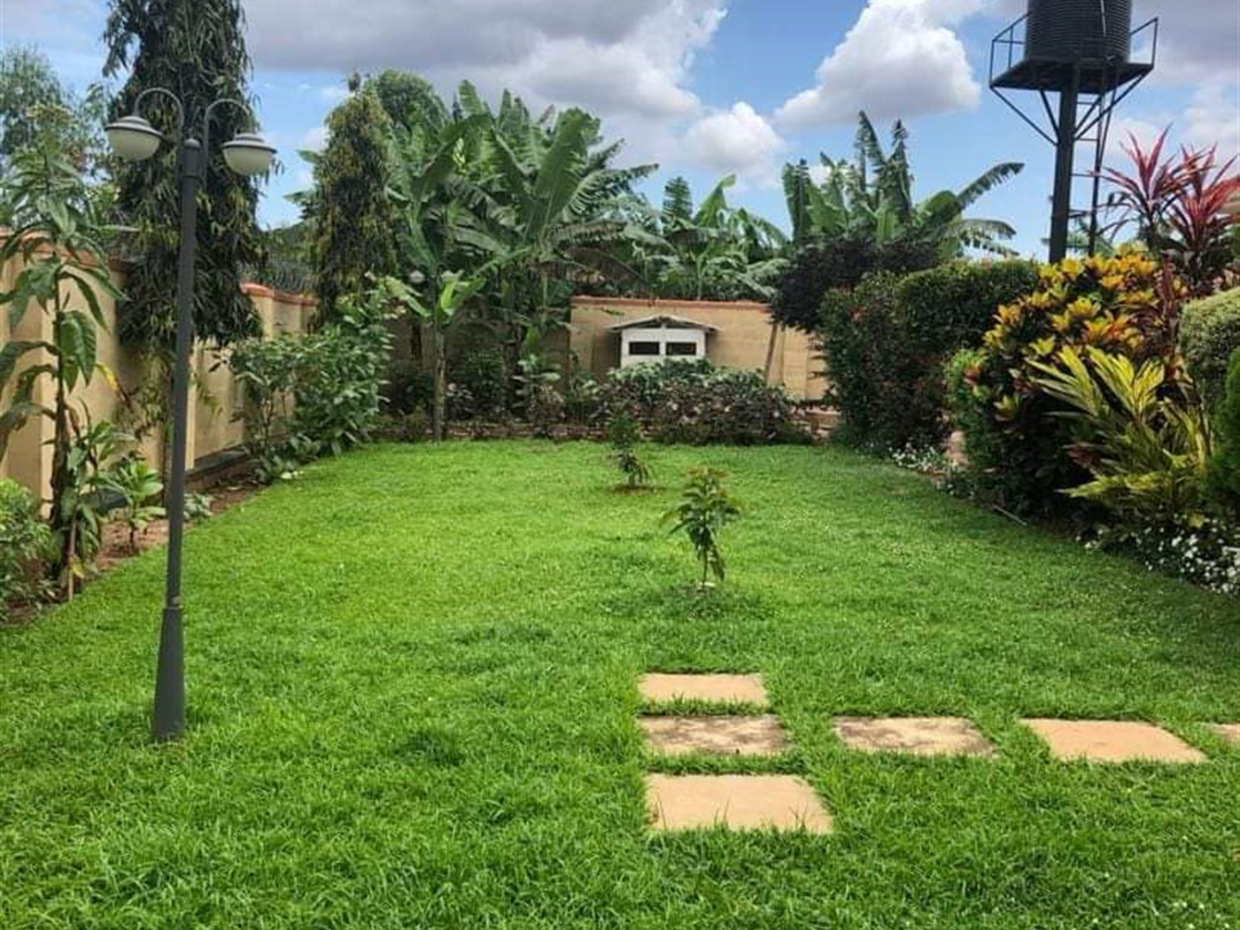 4 bedroom Bungalow for sale in Najjera Wakiso Uganda