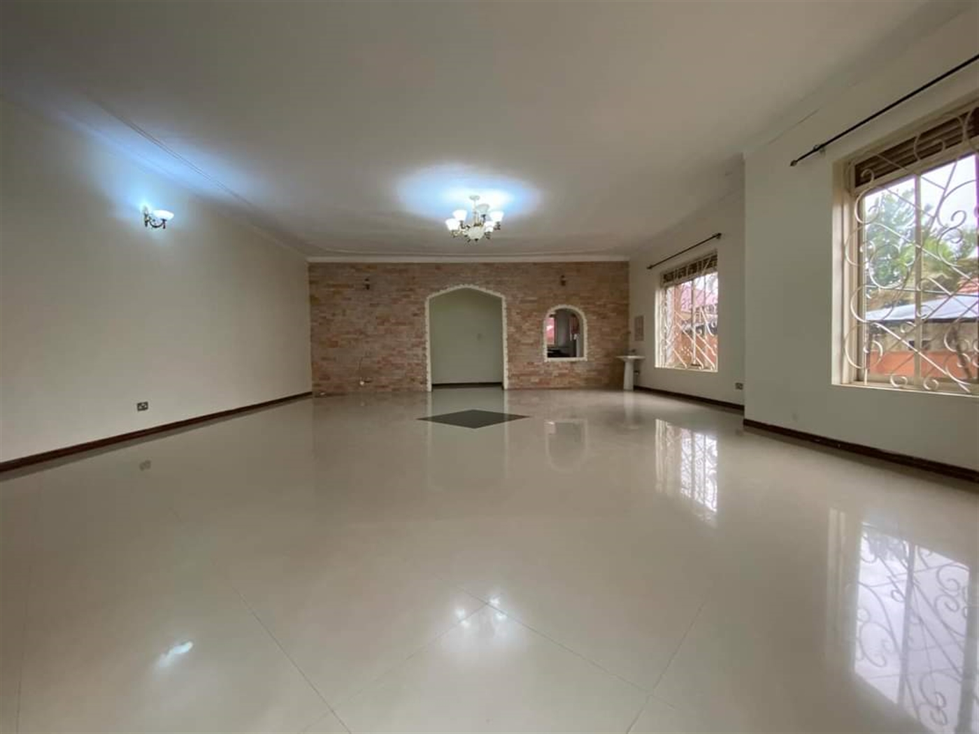 4 bedroom Bungalow for sale in Najjera Wakiso Uganda