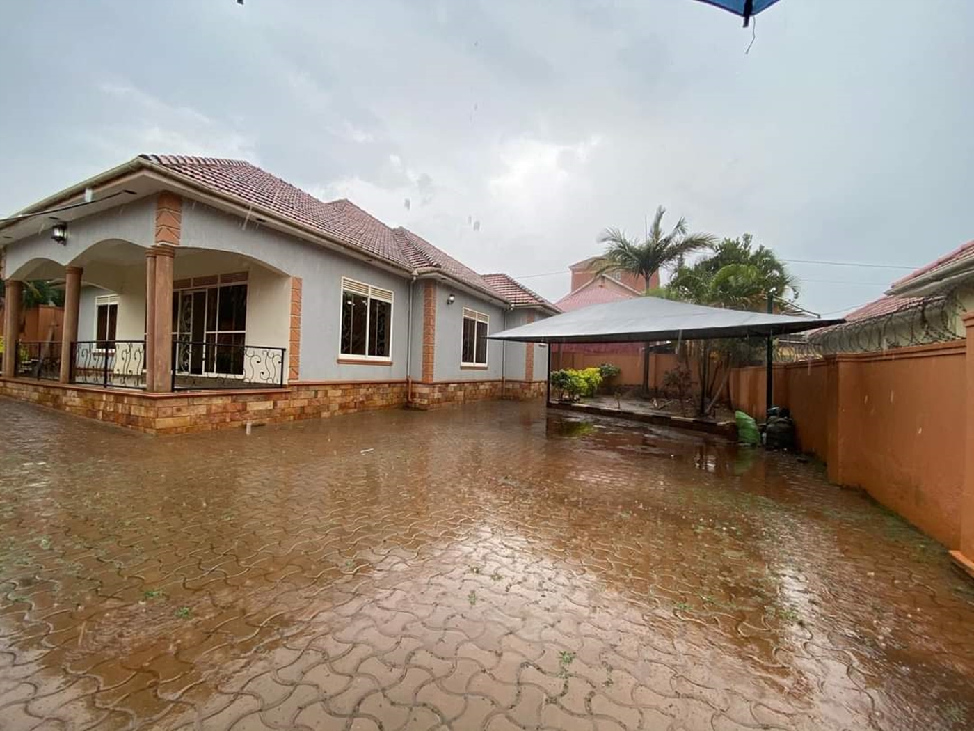 4 bedroom Bungalow for sale in Najjera Wakiso Uganda