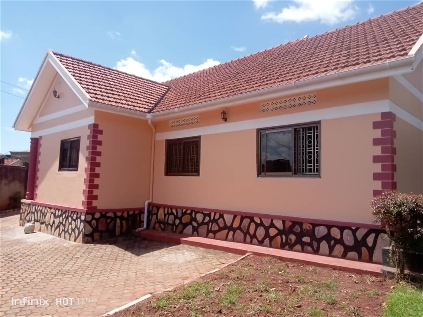 3 bedroom Bungalow for sale in Naguru Kampala Uganda