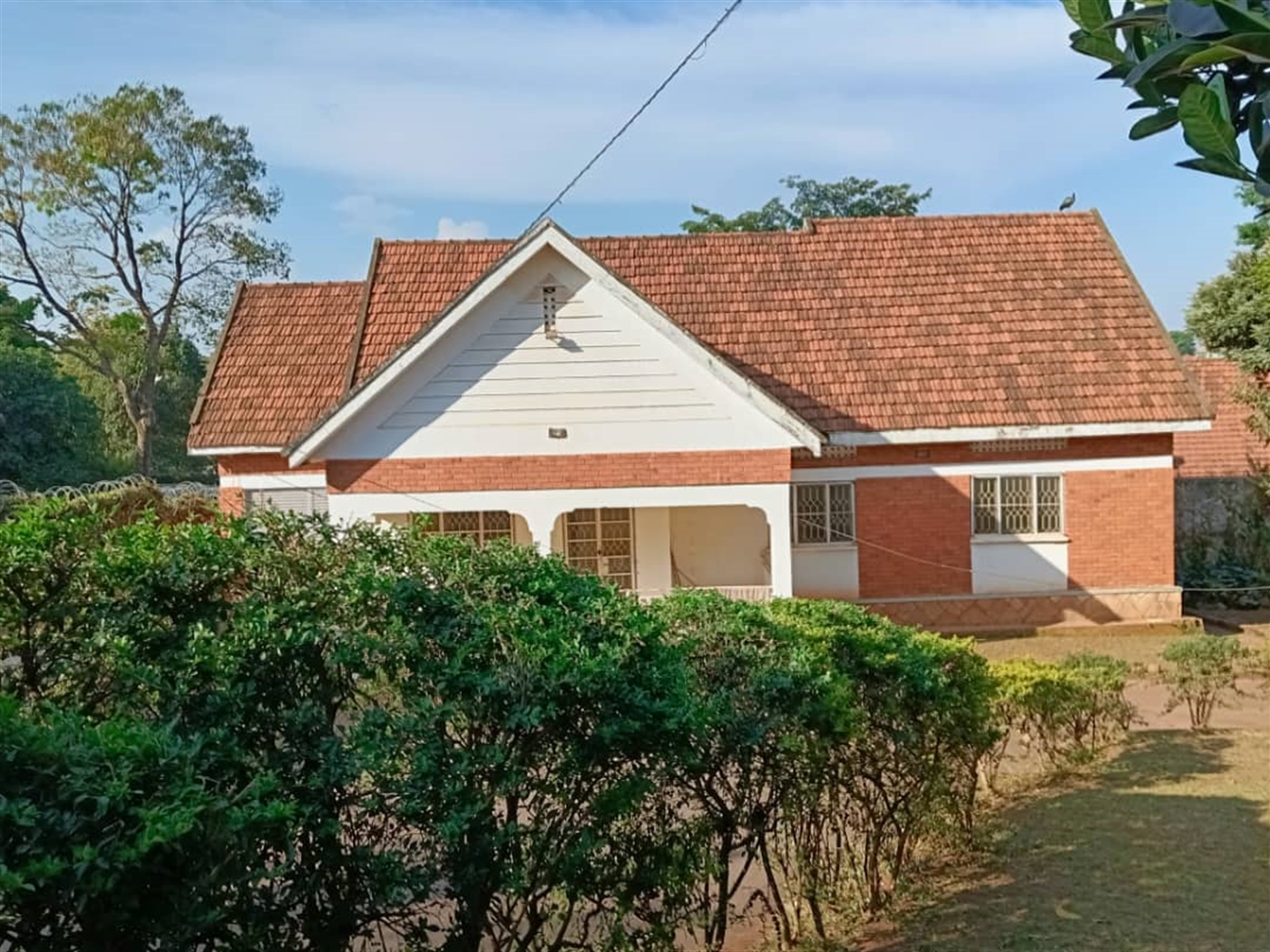 4 bedroom Bungalow for sale in Naguru Kampala Uganda