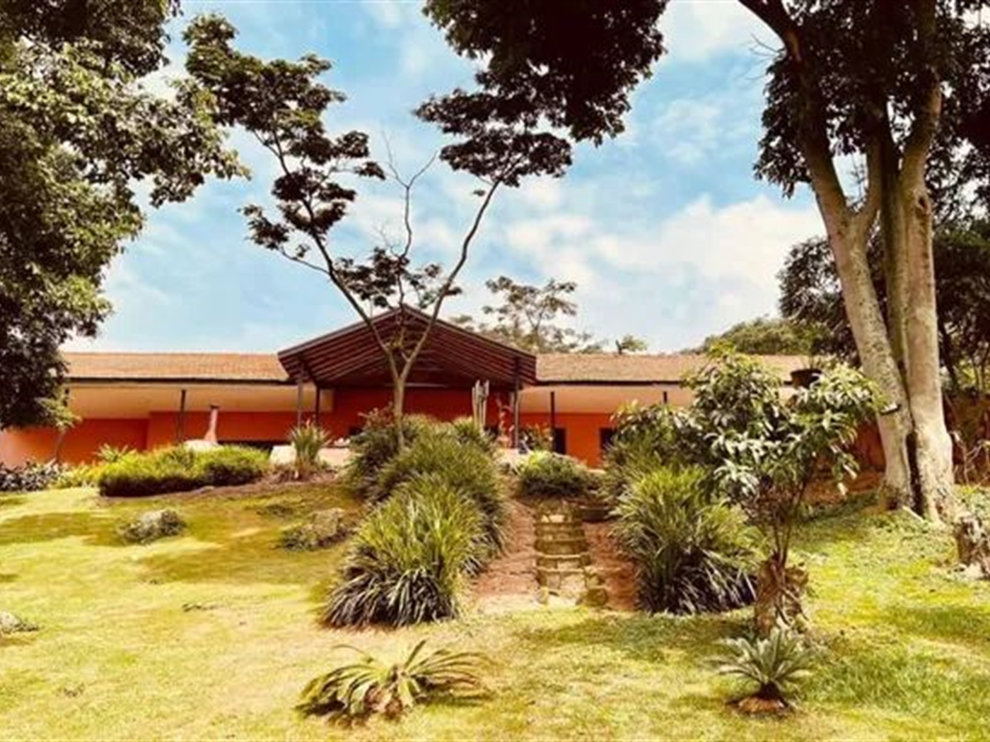 4 bedroom Bungalow for sale in Katosi Mukono Uganda