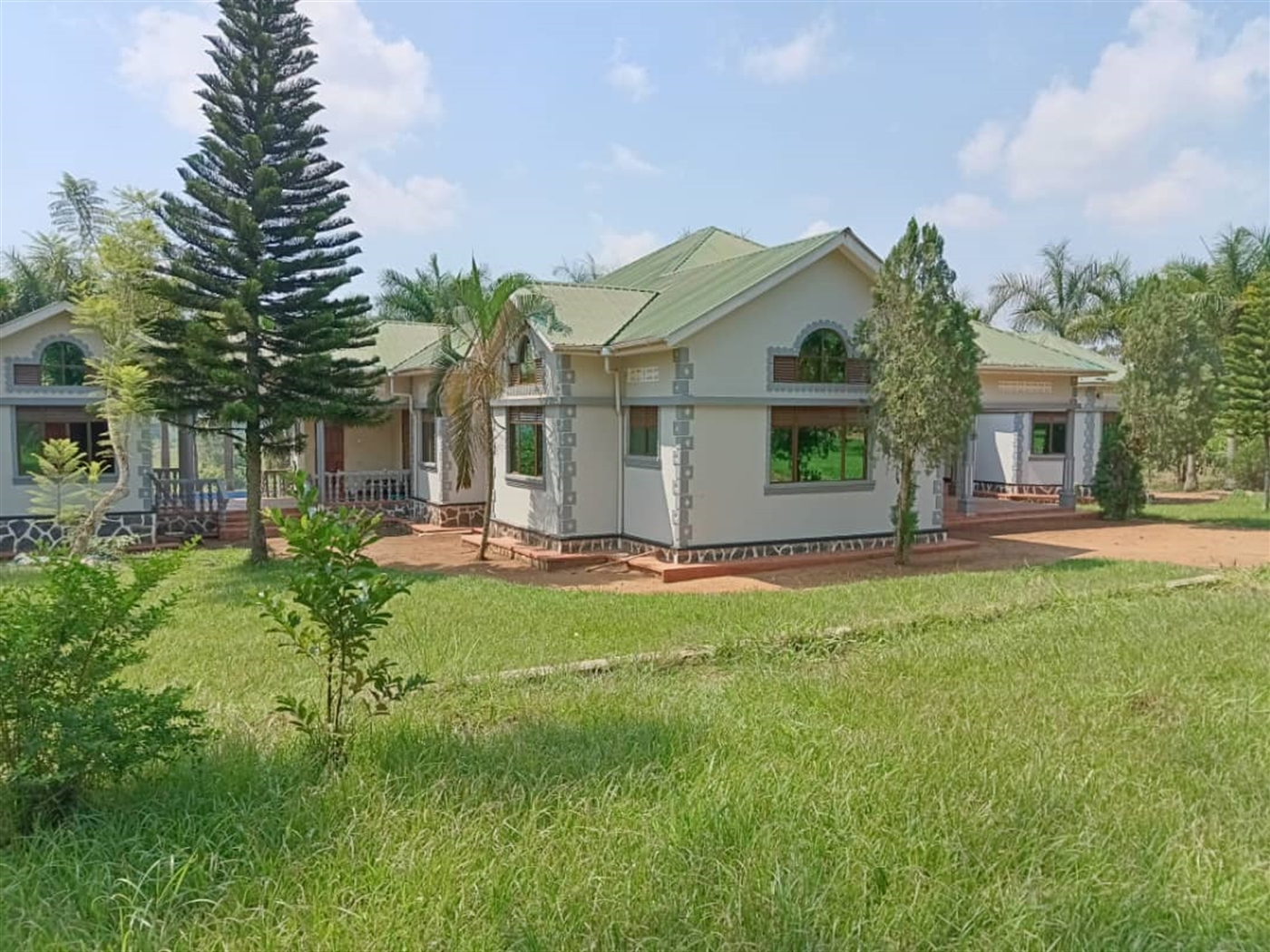 4 bedroom Bungalow for sale in Katosi Mukono Ugand...