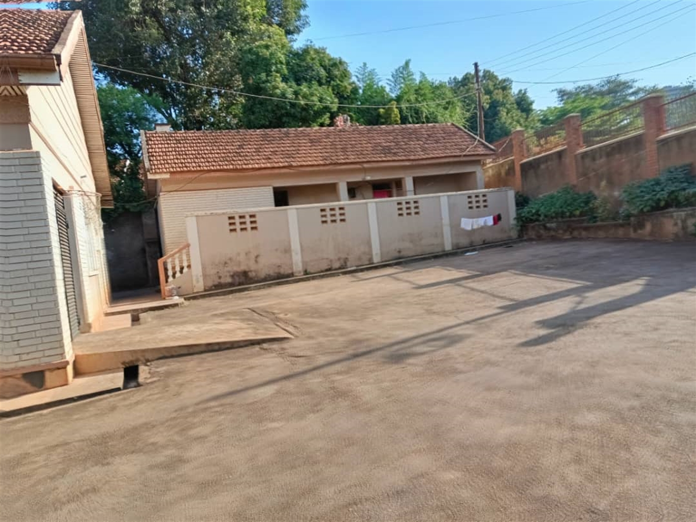 4 bedroom Bungalow for sale in Naguru Kampala Uganda