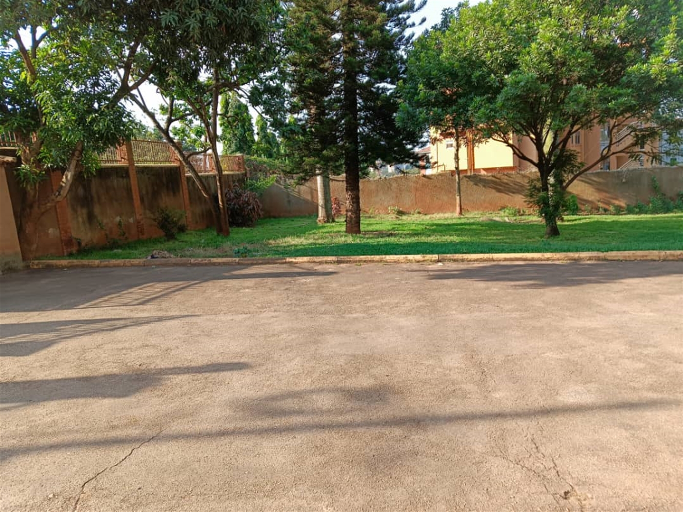 4 bedroom Bungalow for sale in Naguru Kampala Uganda