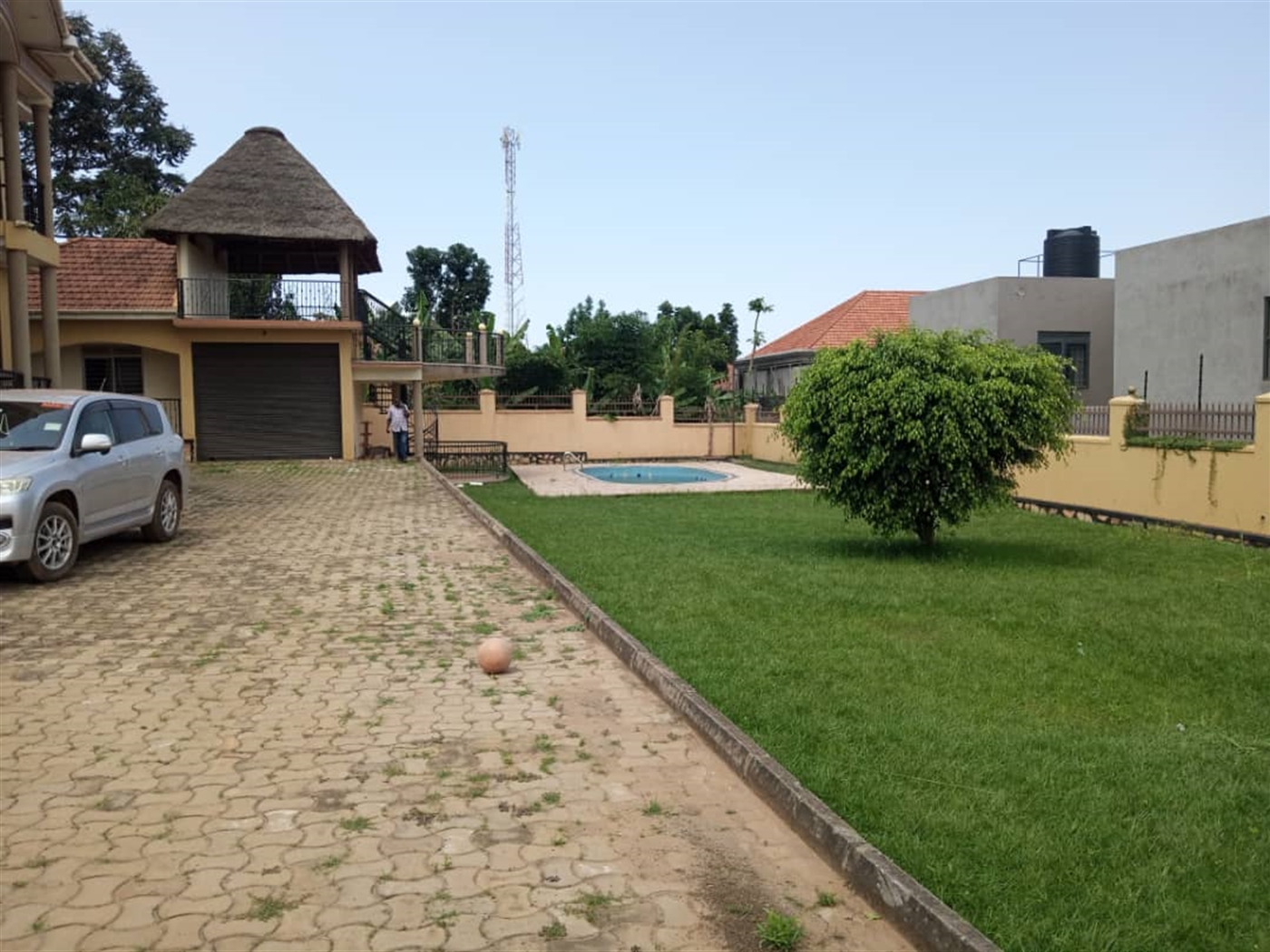 4 bedroom Bungalow for sale in Kigo Wakiso Uganda