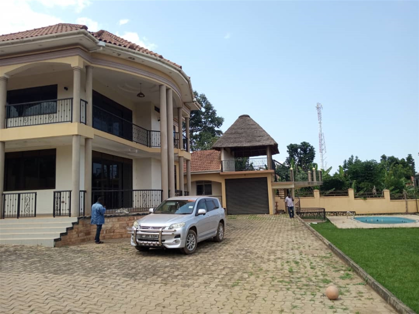 4 bedroom Bungalow for sale in Kigo Wakiso Uganda