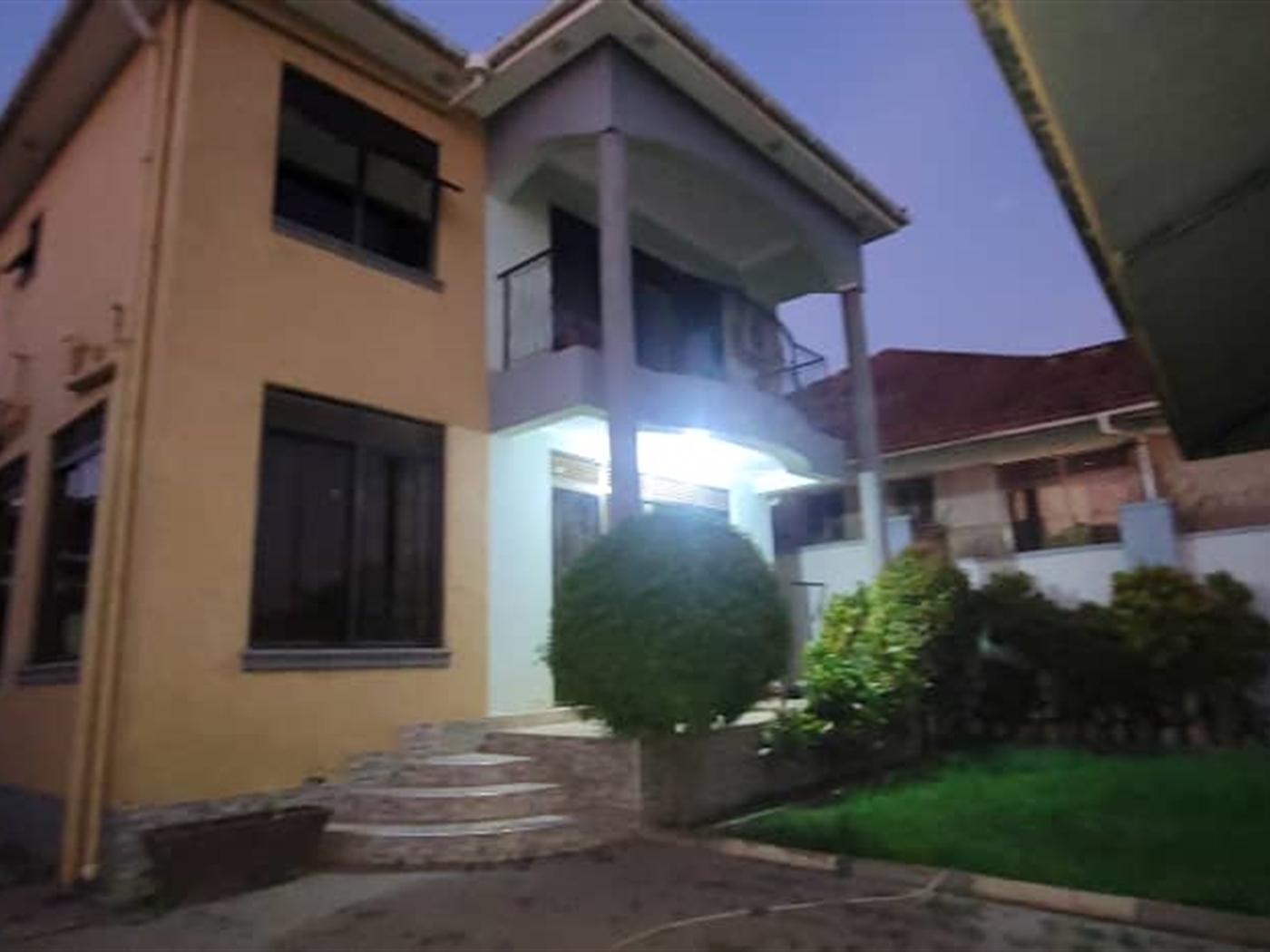4 bedroom Bungalow for sale in Naalya Wakiso Uganda