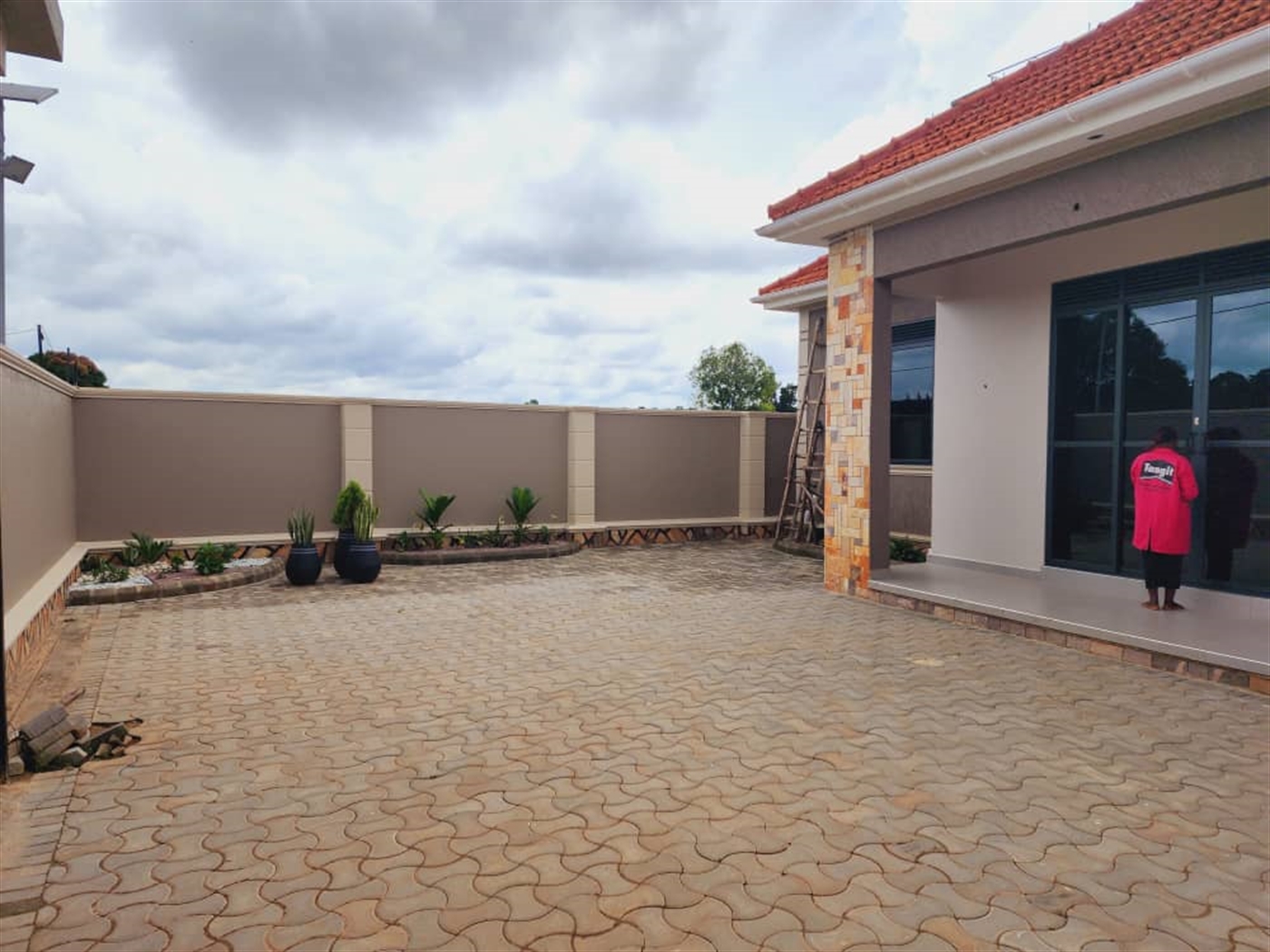 4 bedroom Bungalow for sale in Kira Wakiso Uganda