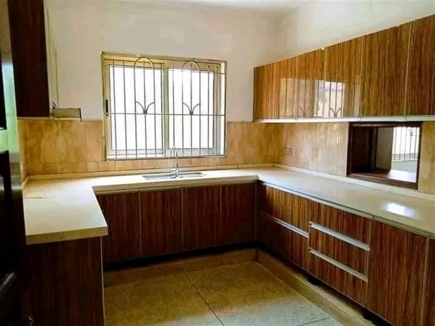 4 bedroom Bungalow for sale in Kira Wakiso Uganda