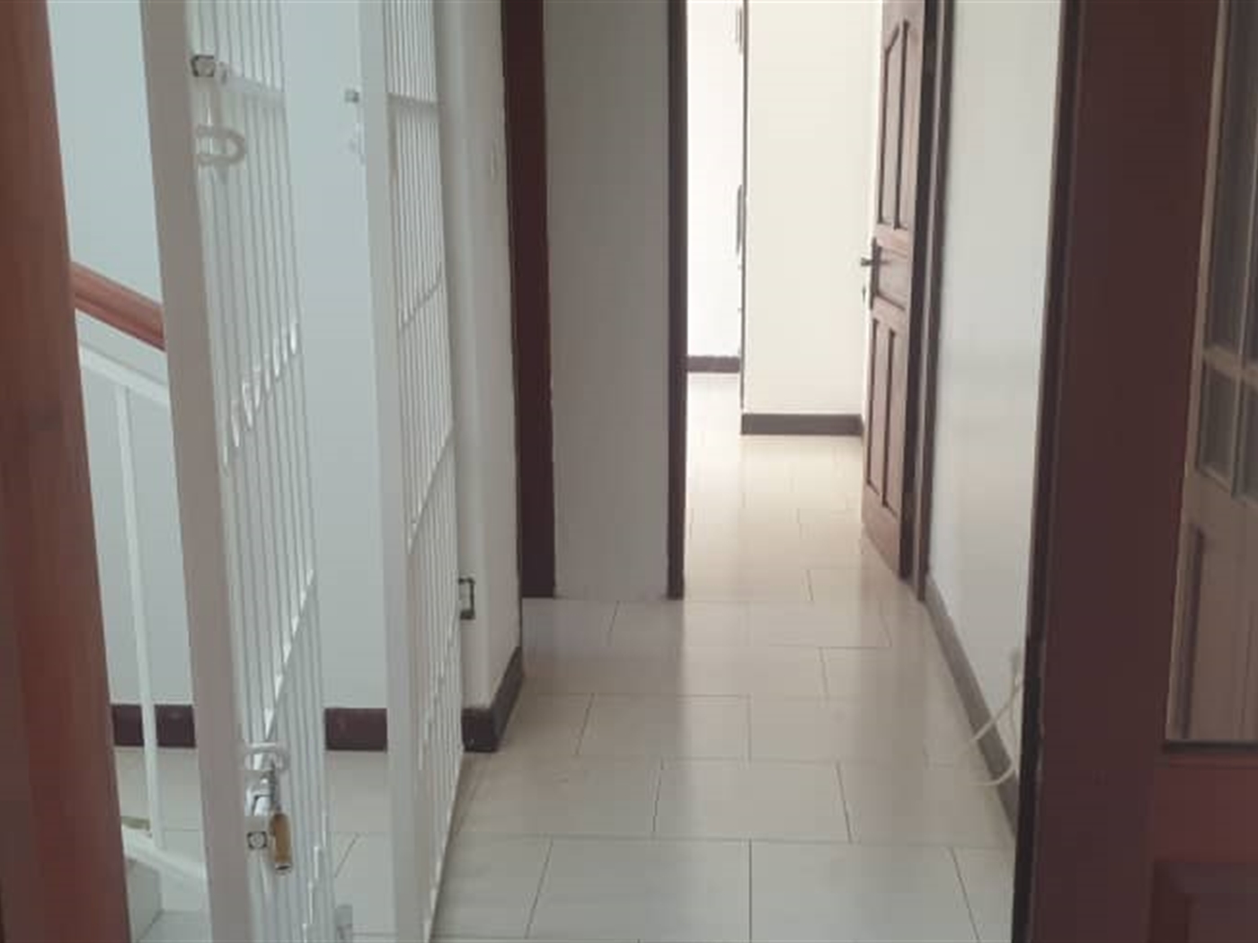 5 bedroom Storeyed house for rent in Muyenga Kampala Uganda