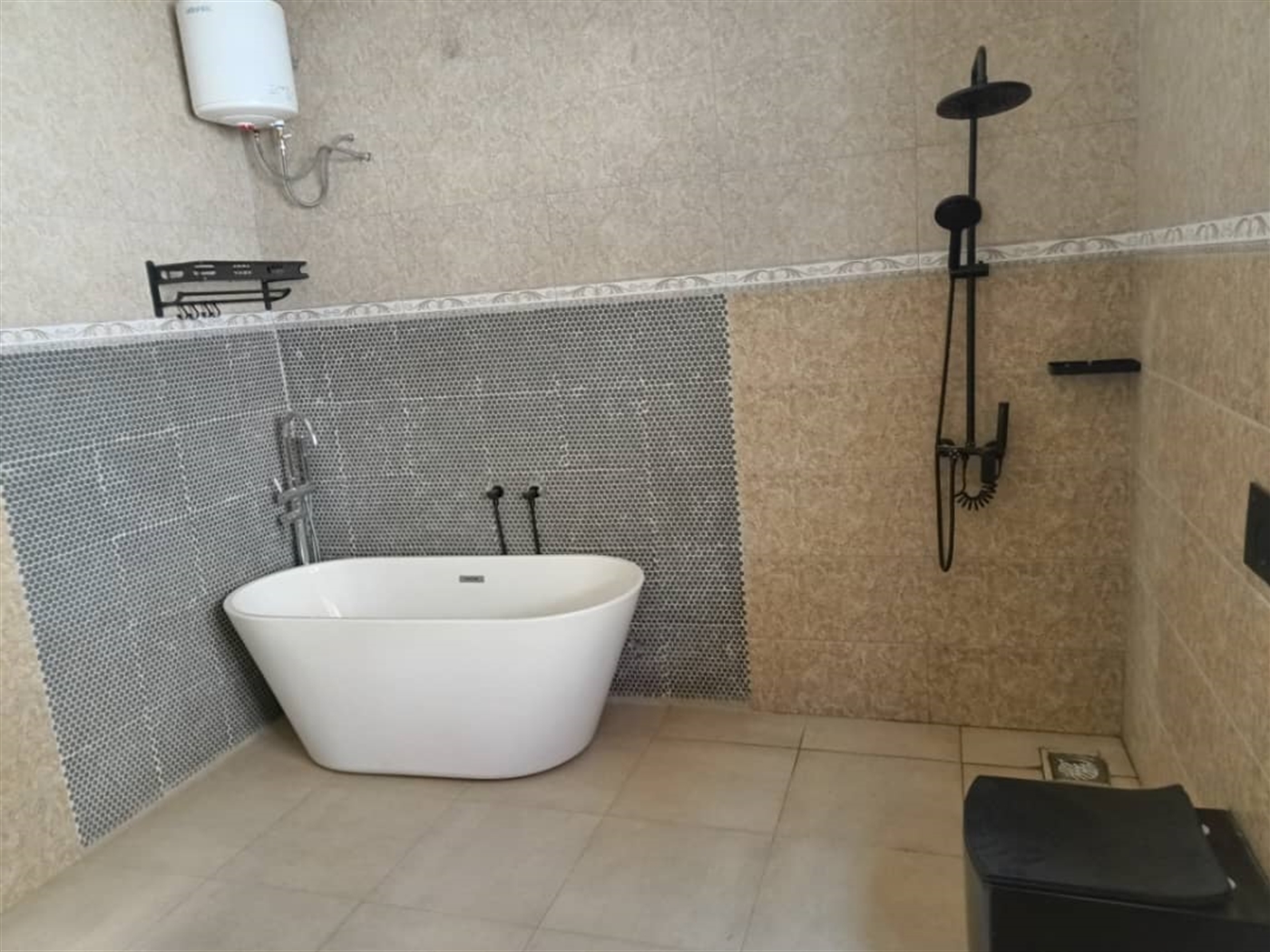 4 bedroom Bungalow for sale in Kira Wakiso Uganda
