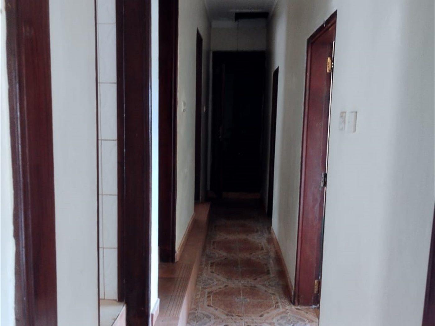5 bedroom Bungalow for sale in Mbuya Kampala Uganda
