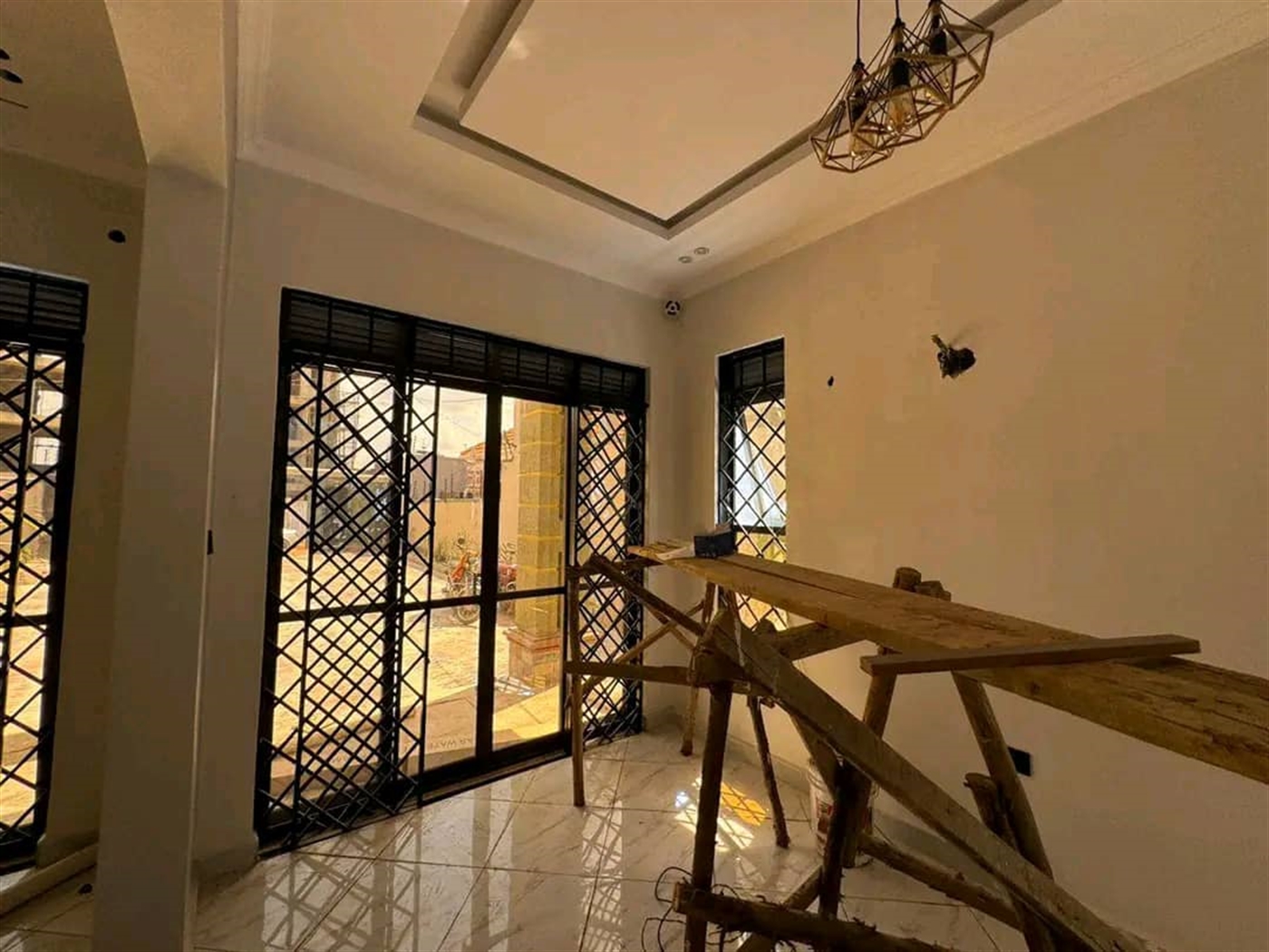4 bedroom Bungalow for sale in Kisaasi Kampala Uganda,