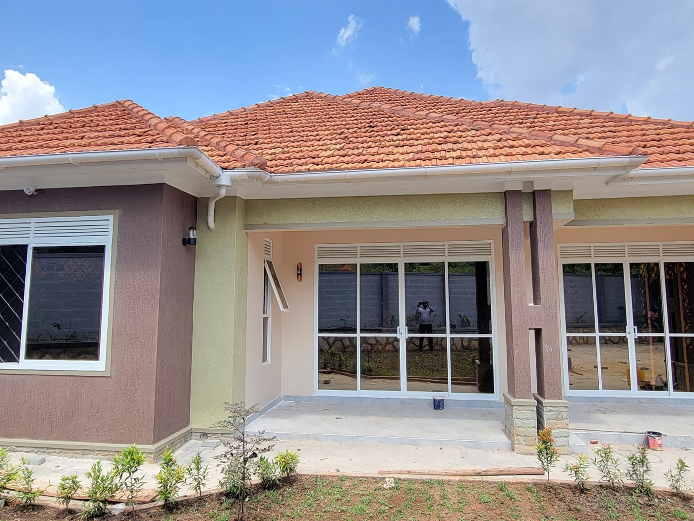 4 bedroom Bungalow for sale in Kisaasi Kampala Uganda