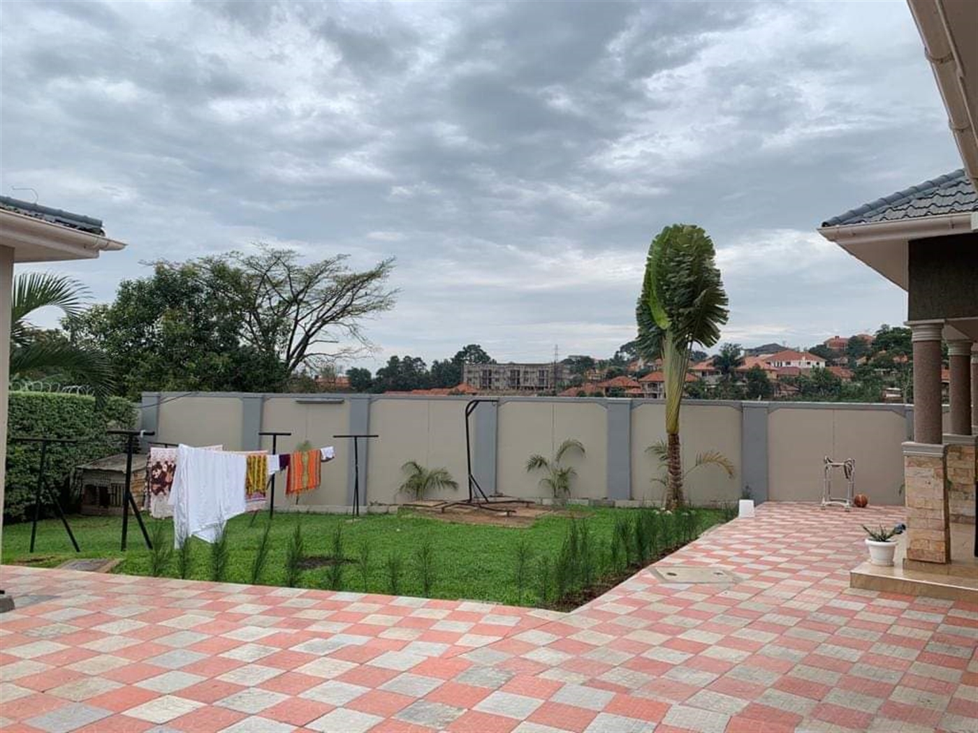 4 bedroom Bungalow for sale in Kyanja Wakiso Uganda