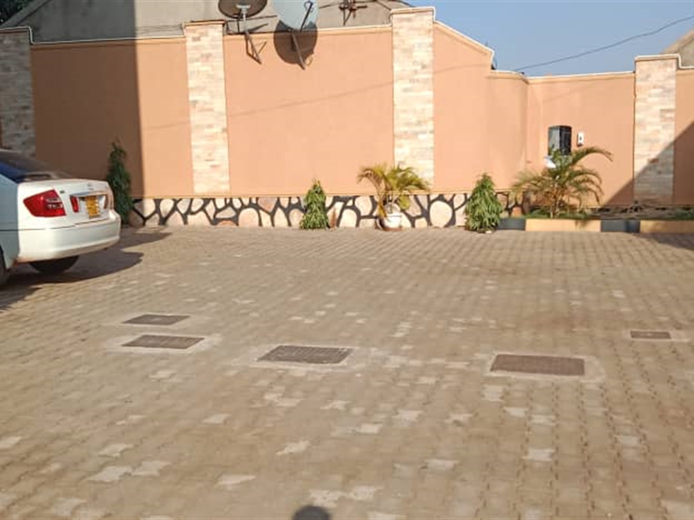 Hotel for rent in Lubaga Kampala Uganda