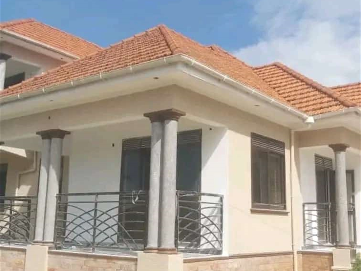 4 bedroom Bungalow for sale in Kitende Wakiso Ugan...