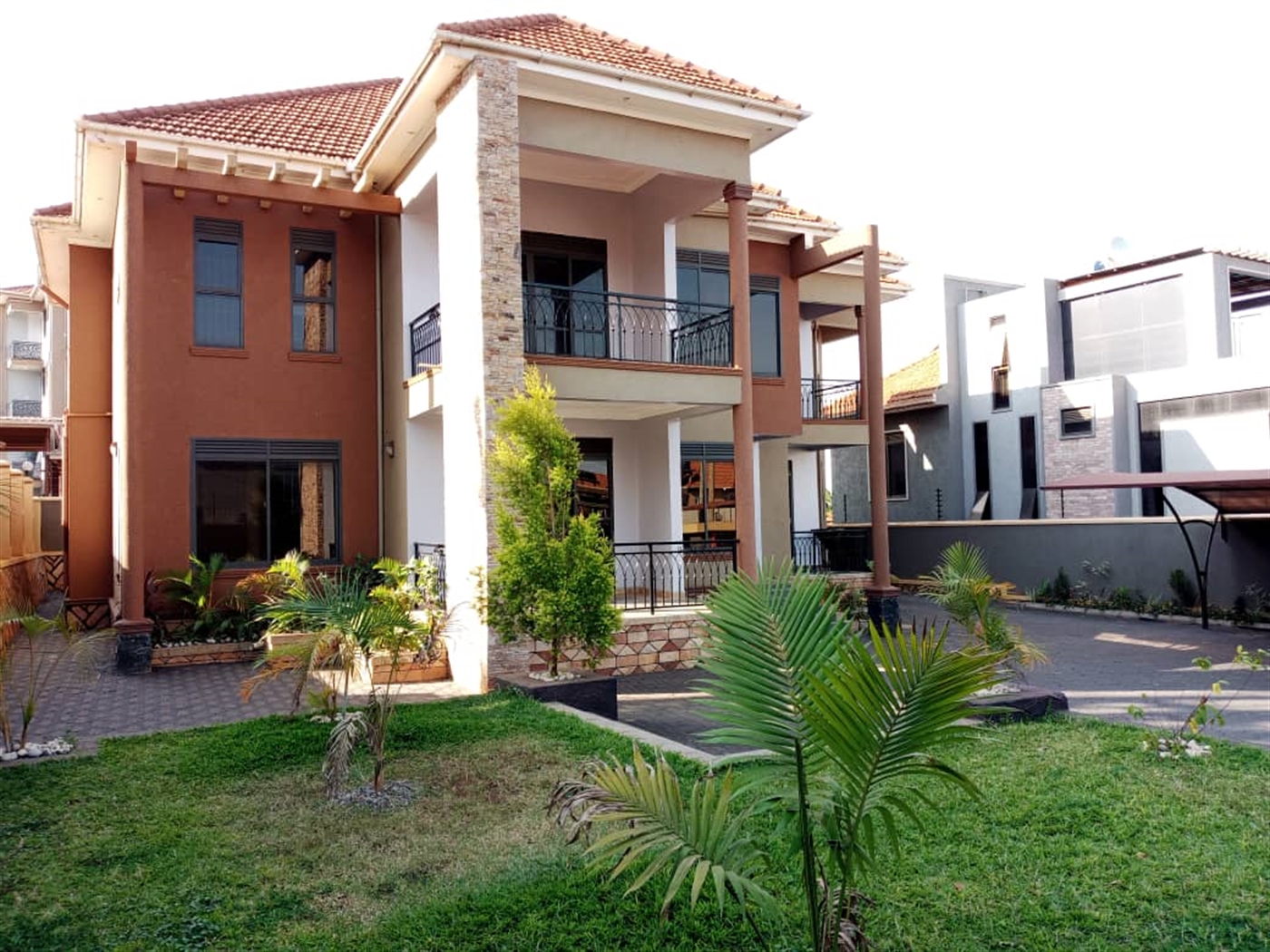 5 bedroom Bungalow for sale in Kyanja Kampala Uganda,