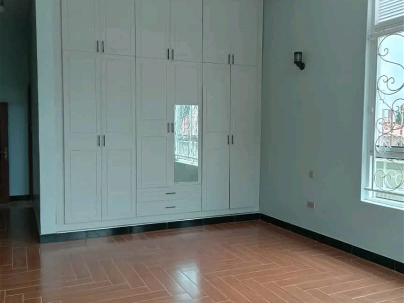 3 bedroom Bungalow for sale in Kitende Wakiso Uganda