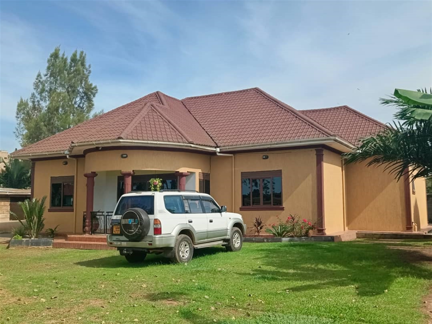 4 bedroom Bungalow for sale in Kungu Wakiso Uganda