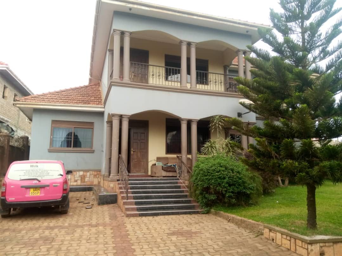 5 bedroom Bungalow for sale in Kulambilo Wakiso Uganda