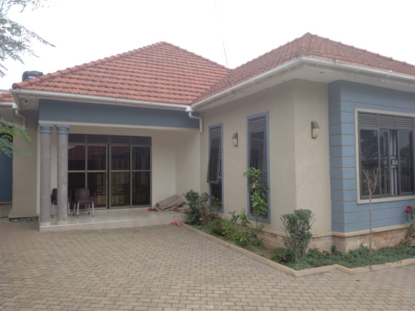 4 bedroom Bungalow for sale in Komamboga Wakiso Uganda