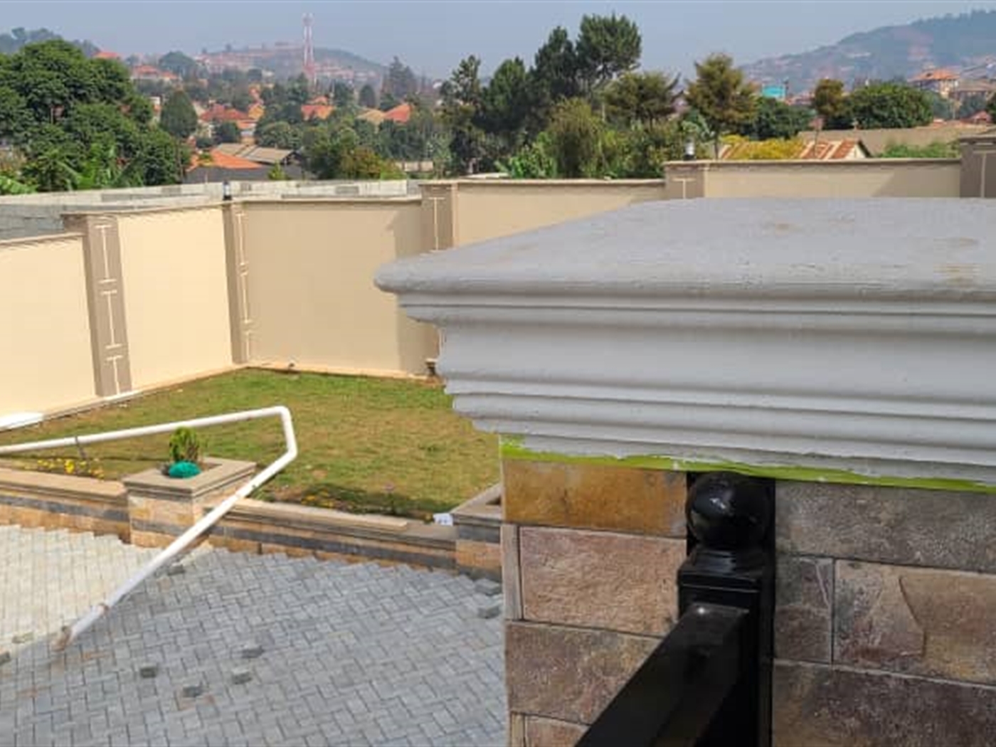 4 bedroom Bungalow for sale in Kitende Wakiso Uganda
