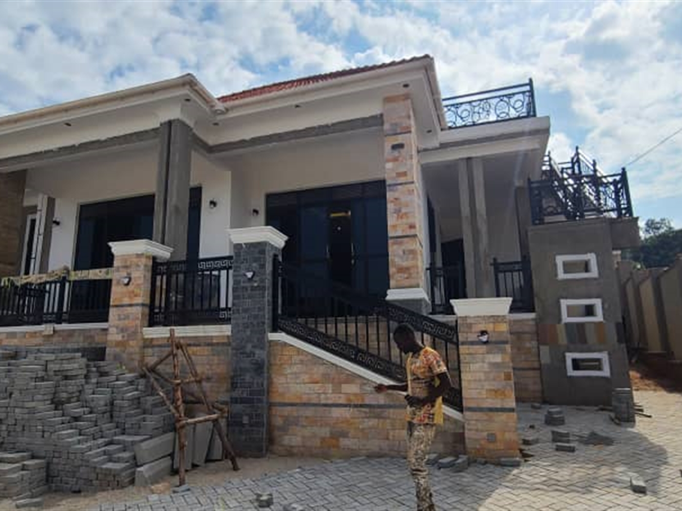 4 bedroom Bungalow for sale in Kitende Wakiso Ugan...